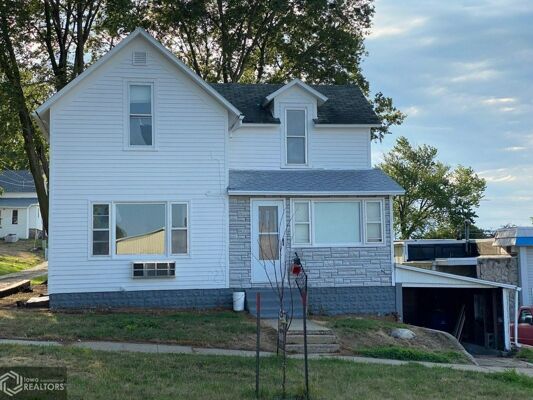 3 Bedroom Home in Denison - $59,900