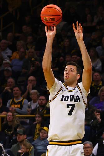 Iowa MBBall vs. USC 4