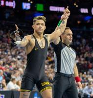 NCAA Wrestling Championships: Iowa tied for fourth, have five in quarterfinals