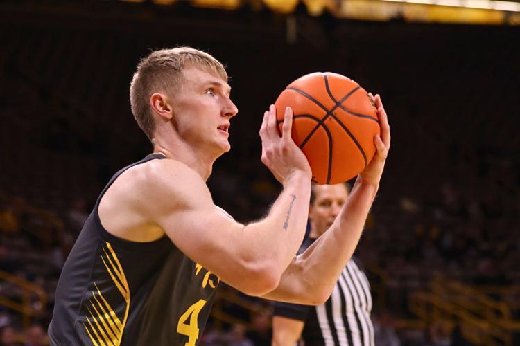 Iowa MBBall vs. USD 17