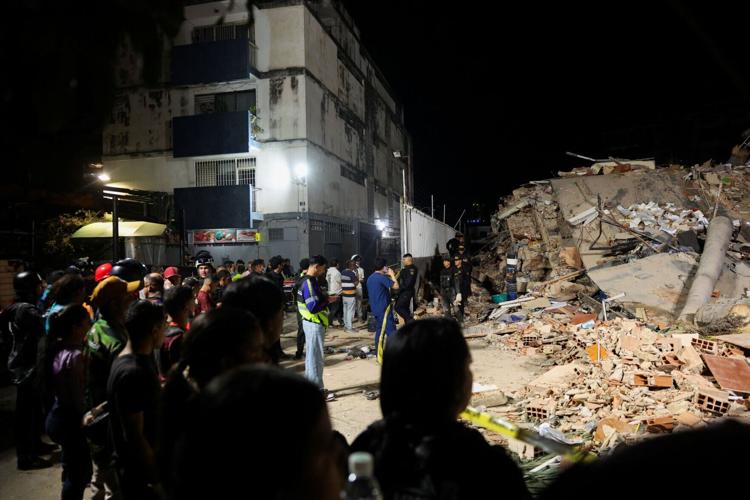Aftermath of earthquakes in Caracas