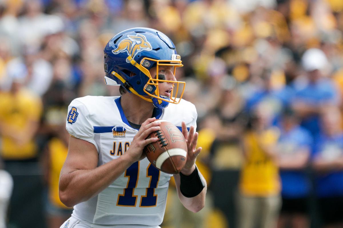 090322-qc-spt-iowa football-30.jpg