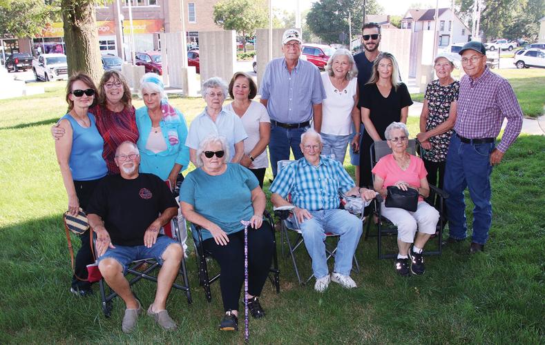 aa quilt of valor guests IMG_6741 - Copy.jpg