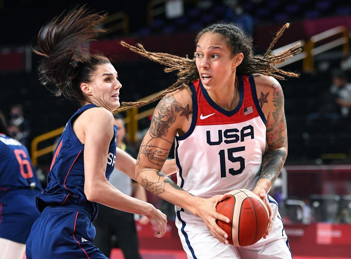 U.S. center Brittney Griner puts a spin move on Serbia’ s Dragana Stankovic during the second half of the Americans’ 79-59 semifinal win Friday.