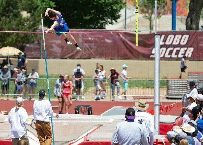 PHOTO GALLERY Day 2 of the New Mexico state track and field meet