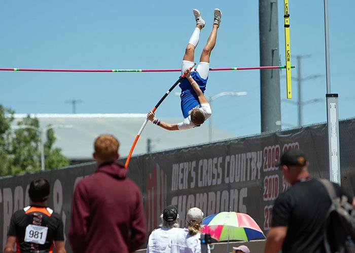 PHOTO GALLERY Day 2 of the New Mexico state track and field meet
