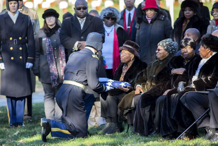 Tuskegee Airman memorialized at Arlington National Cemetery | Local ...