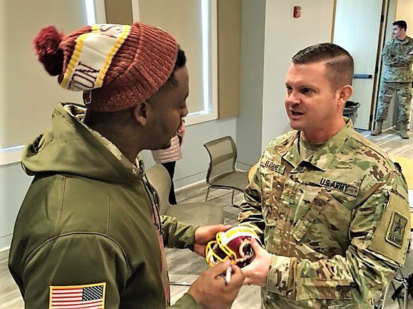 Redskins 'Salute to Service Lunch' feeds service members, hungry football  fans, Local