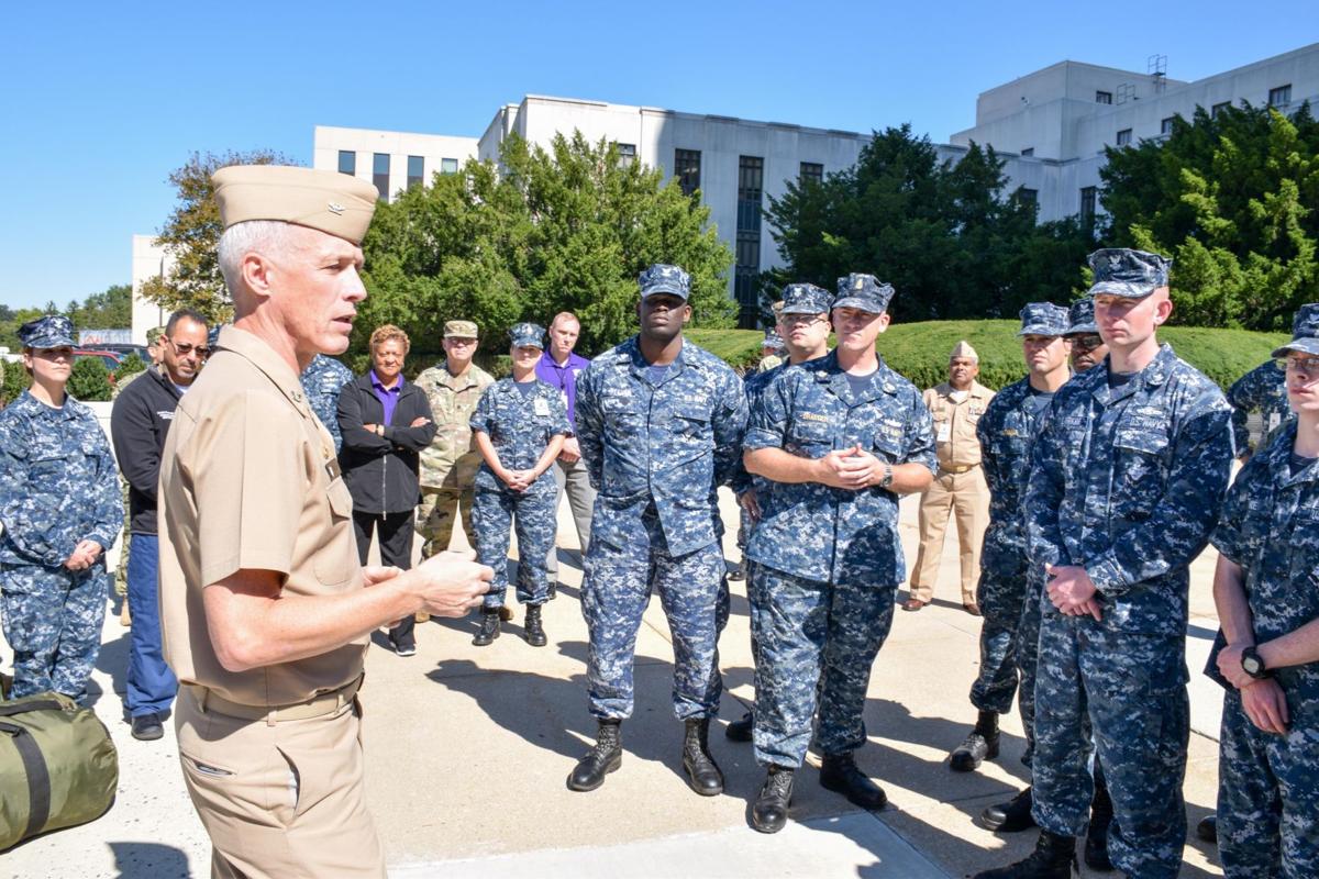 Wrnmmc Staff Part Of Usns Comfort Crew Features Dcmilitary Com