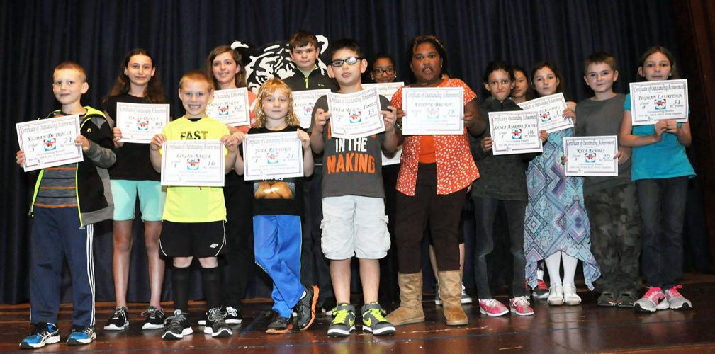 Dahlgren School Recognizes Outstanding Performance at Awards Ceremony