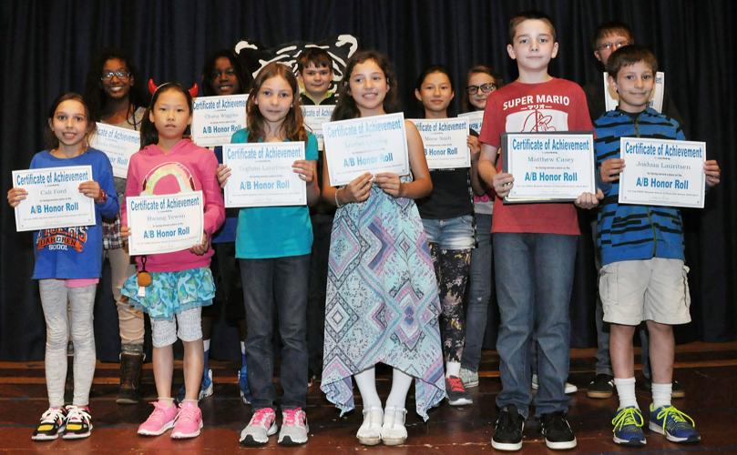 Dahlgren School Recognizes Outstanding Performance at Awards Ceremony