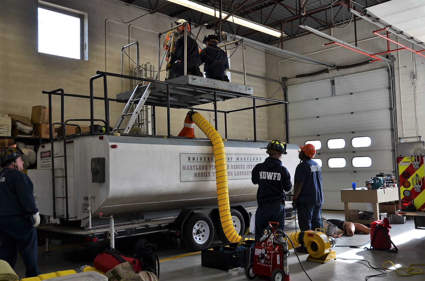 Firefighters Complete Technical Rescue/confined Space Training | Local ...