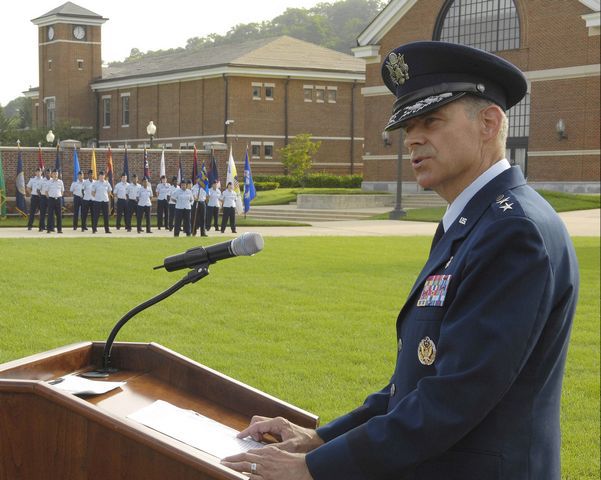 579th MDG guidon changes hands, welcomes new commander | Features ...