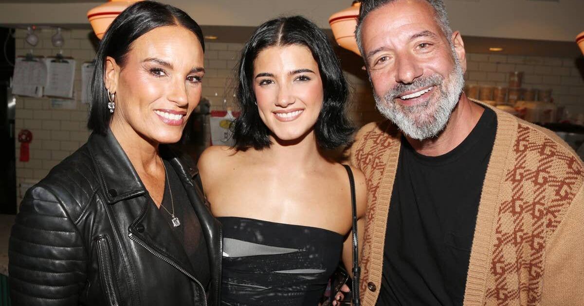 new-york-new-york-october-29-l-r-heidi-damelio-charli-damelio-and-marc-damelio-during-the-opening-night-party-celebrating-charli-damelios-broadway-debut-in-the-max-martin-musical-juliet-on-broadway-at