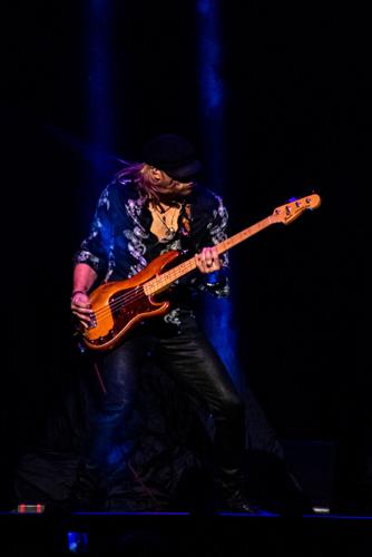 ZZ Top and the Black Mood at Findlay Toyota Center | Photo Galleries ...