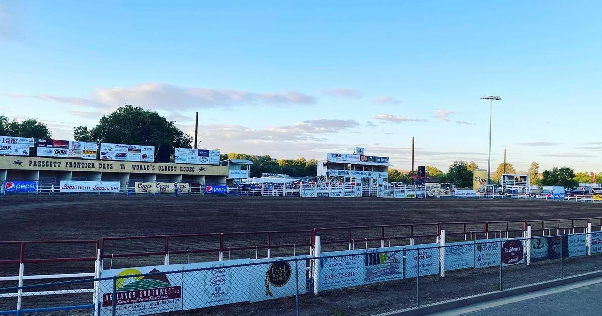 Cort Scheer claims lead in saddle-bronc riding Tuesday at ‘World’s ...