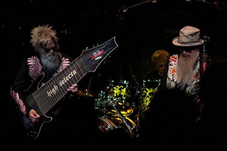 ZZ Top and the Black Mood at Findlay Toyota Center | Photo Galleries ...