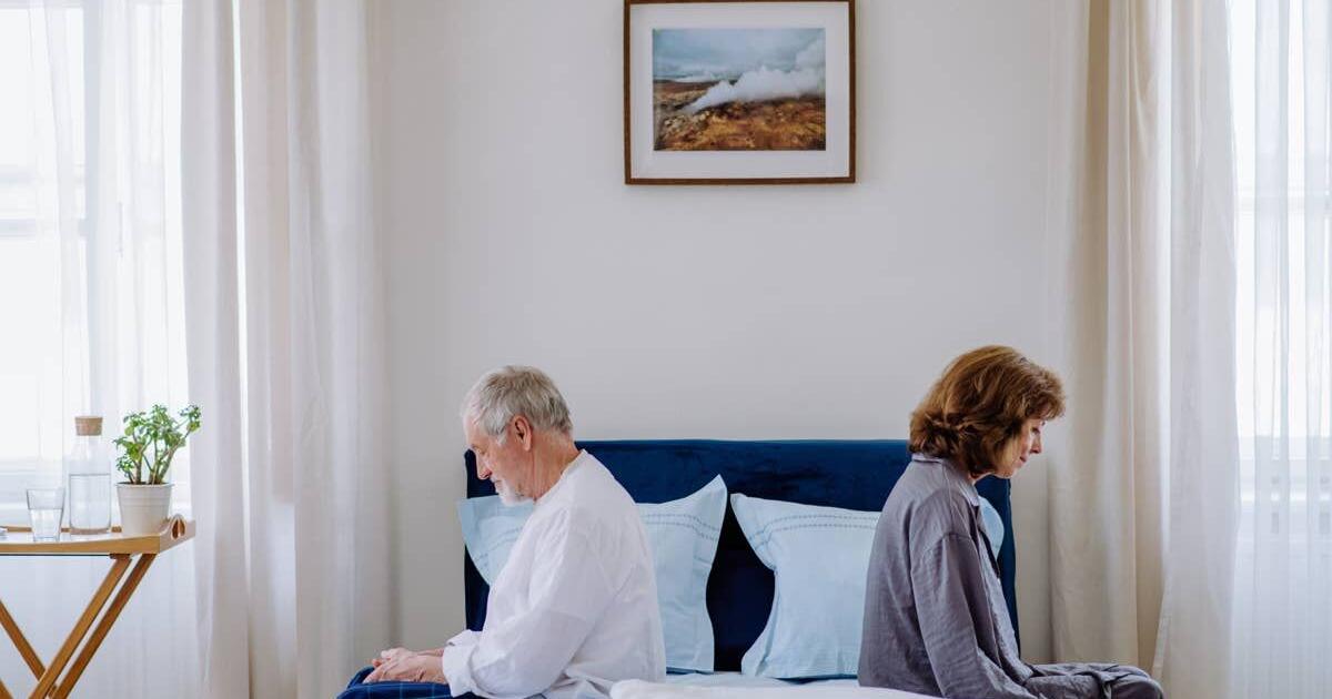 We Asked 3 Psychologists What Usually Causes Divorce Over 50—They All Said the Same Thing
