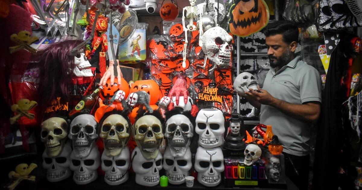 Americans plan to spend more this holiday season. Some will cut groceries to afford it.