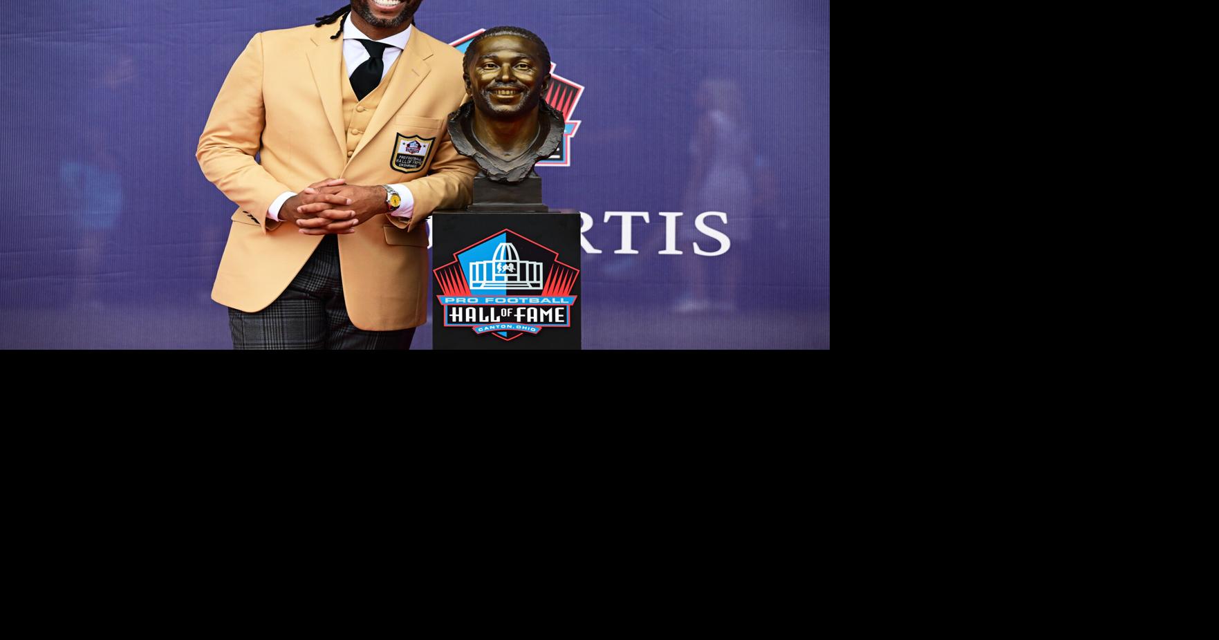 Drew Brees, Larry Fitzgerald, Luke Kuechly, Adam Vinatieri and Roger Craig enter NFL Hall of Fame