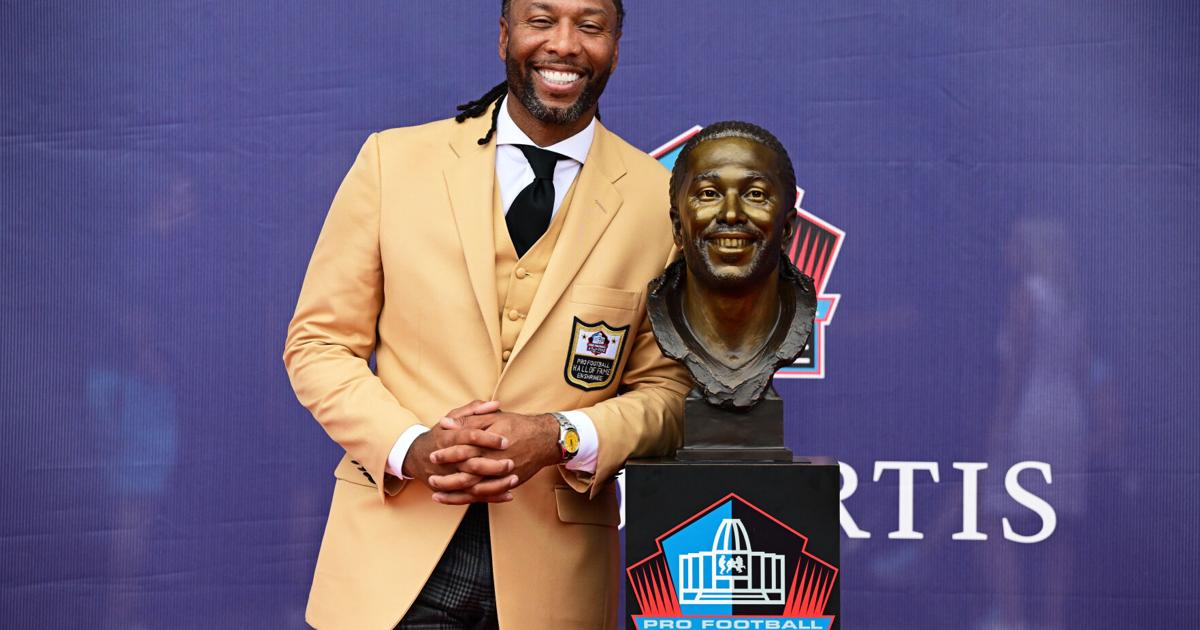 Drew Brees, Larry Fitzgerald, Luke Kuechly, Adam Vinatieri and Roger Craig enter NFL Hall of Fame