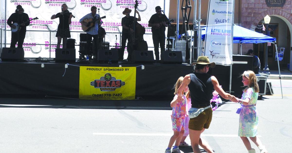 Bluegrass pickin’ in full swing; festival continues Sunday