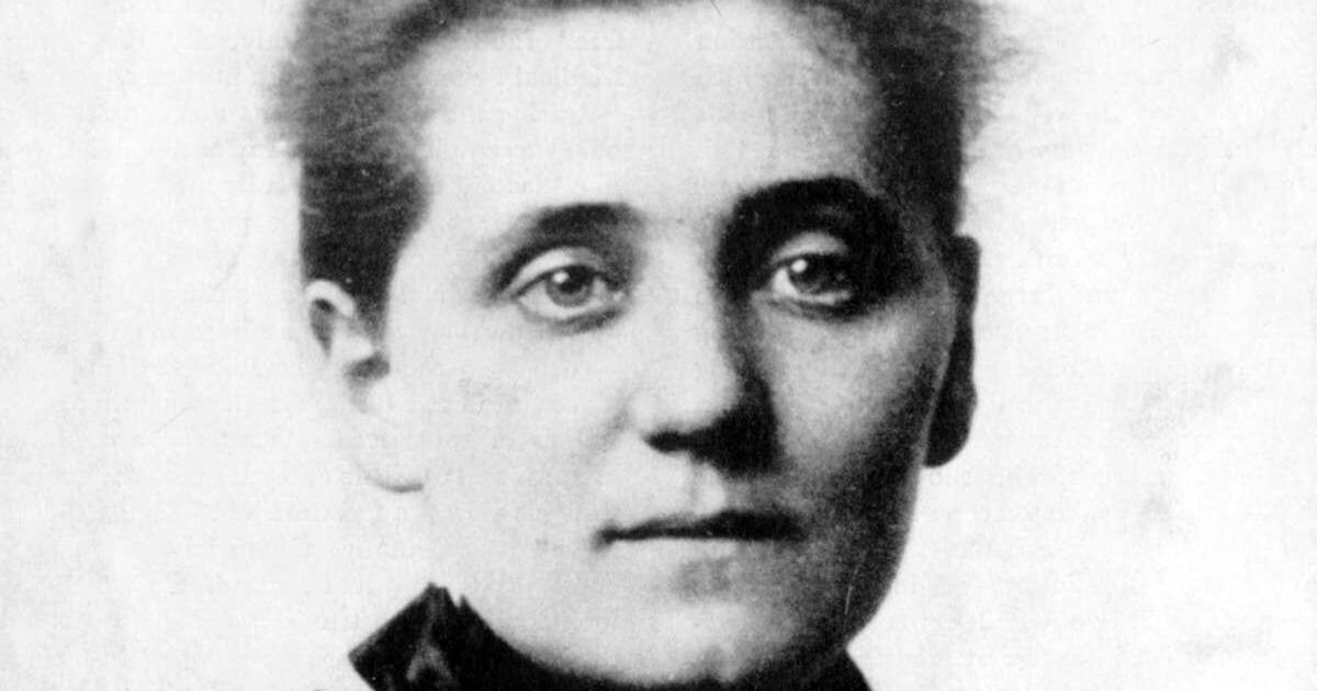 Quote of the Day: Philosopher Jane Addams Once Said This About Helping Others…And Her Words Still Inspire Us Today