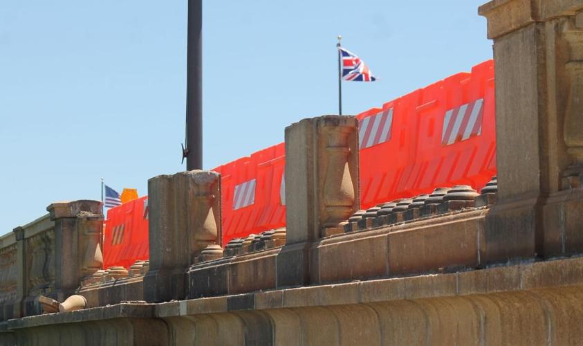 Drunk driver who rammed London Bridge railing ID’d | News | dcourier.com