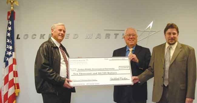 Lockheed Martin donates $10,000 to Embry-Riddle Prescott campus | Life ...