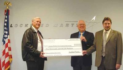 Lockheed Martin donates $10,000 to Embry-Riddle Prescott campus | Life ...