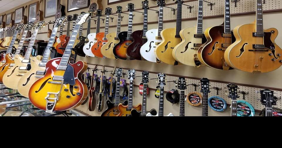 Need2Know Blue Note Guitars opens at Gateway Mall; yes, All About Kids Learning Center remains