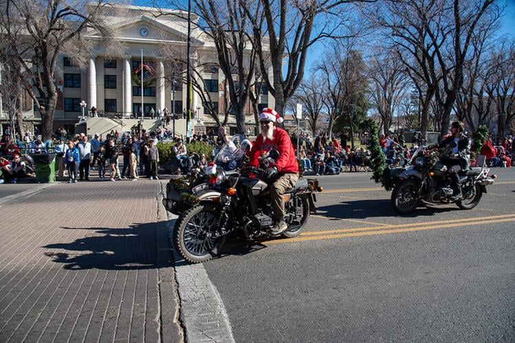 Picture This 2024 Prescott Christmas Parade and Courthouse Lighting