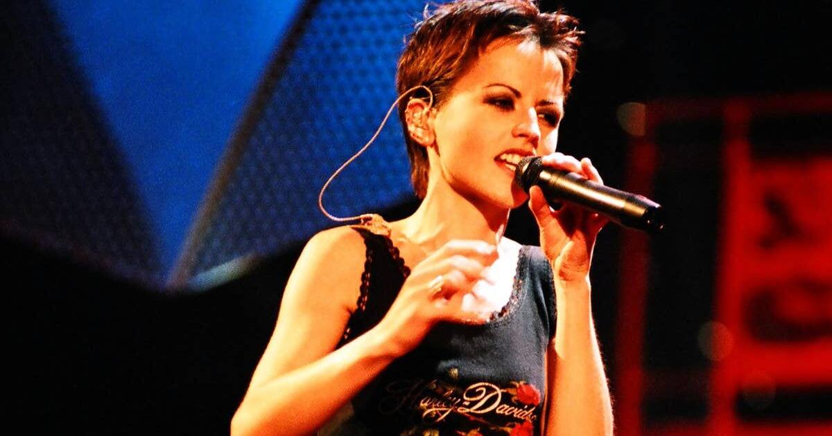 1993 Era-Defining Album With a Beloved Alt-Rock Ballad Re-Enters the Charts 33 Years Later