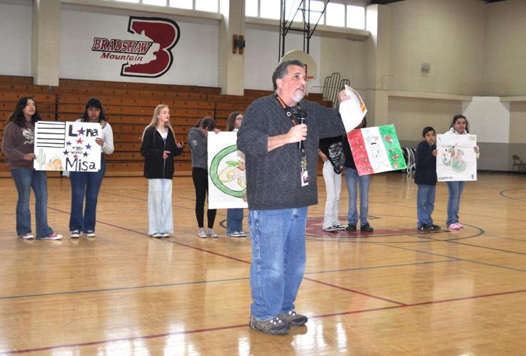 Seventh graders at Bradshaw Mountain Middle School write a constitution