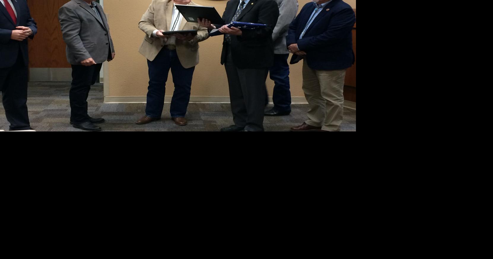 Retiring Embry-Riddle Aeronautical University chancellor honored for ...