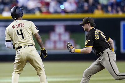 Diamondbacks' Close Defeat: Locklear'S Homer A Glimmer Of Hope? - 01wbh59