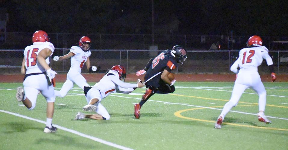 Bradshaw Mountain rallies in 2nd half to pummel Lee Williams; improves