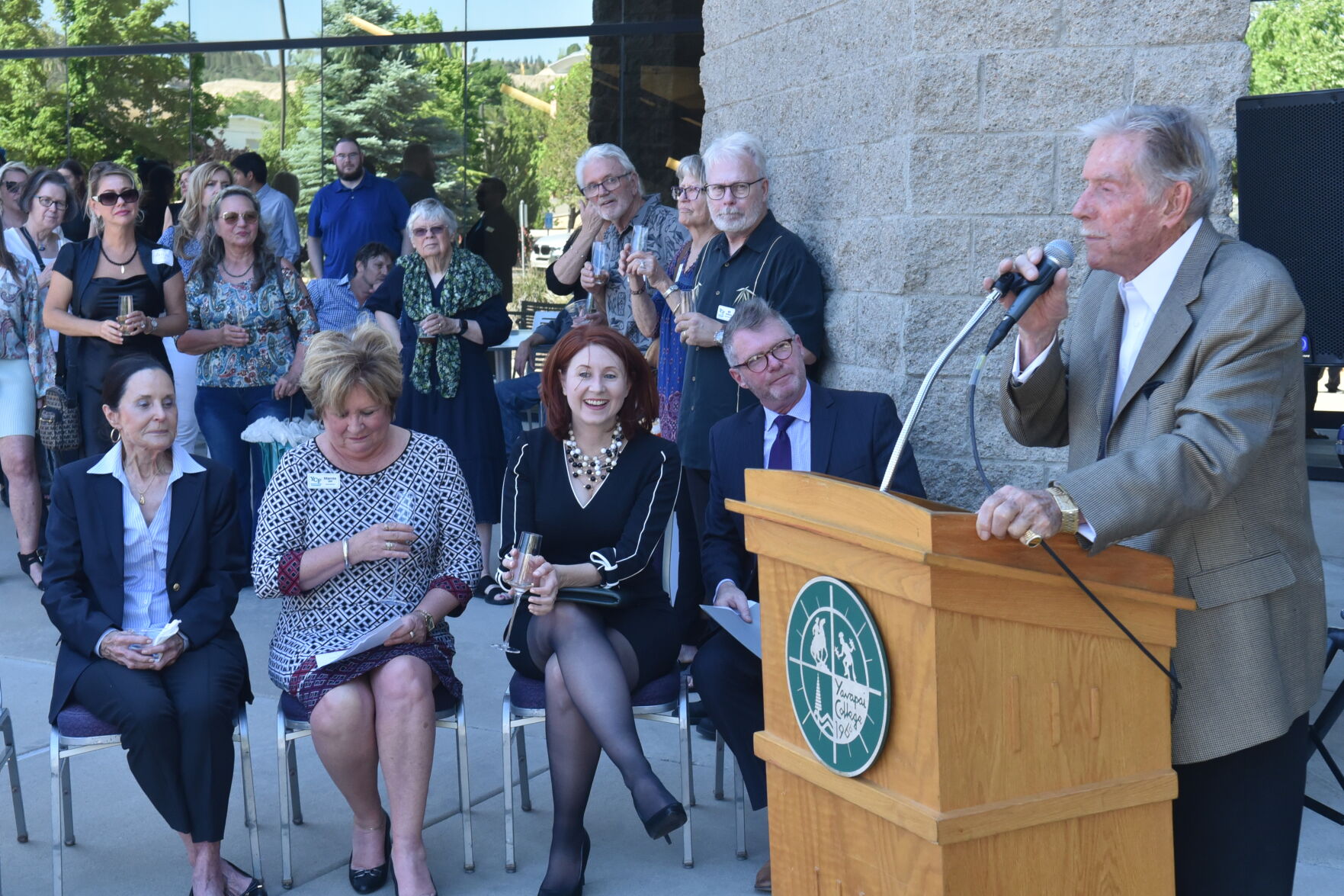 Yavapai College christens the Jim & Linda Lee Performing Arts Center ...