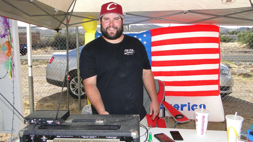 Cinco de Mayo at Cordes Lakes Community Association Features