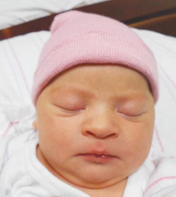 Birth: Scarlett Vivian Hicks | Life | dcourier.com