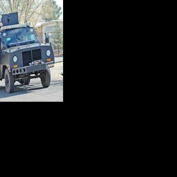 Police arrest man after seven hour standoff | News | dcourier.com
