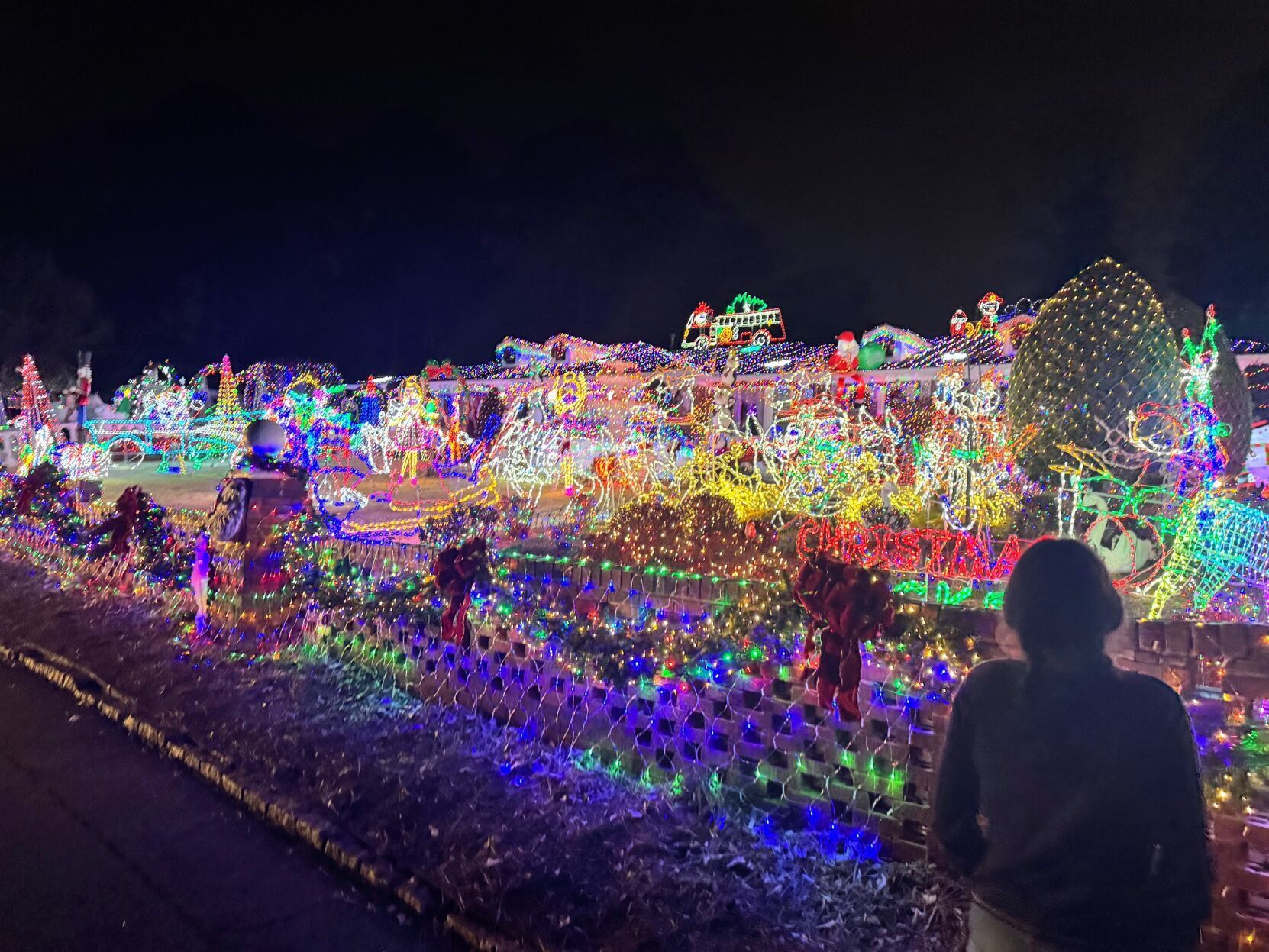 Christmas House in Greater Decatur is lighting up hearts | DeKalb