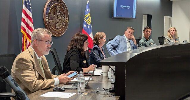 Tucker City Council approves raises for city manager clerk DeKalb