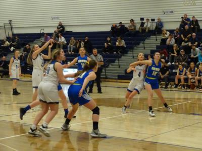 Cedaredge High School Girls End Class 3a Basketball Season With