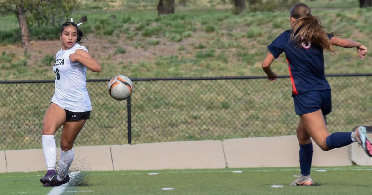 No. 8 Delta girls soccer falls to top-seeded Kent Denver in 3A quarterfinals