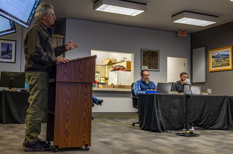 Paonia trustees vote to disable park, downtown and community room ...