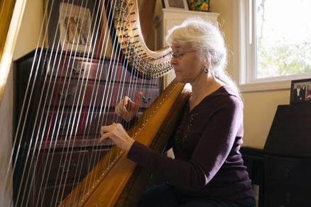 Harpists put on otherworldly concert in Corvallis - Vimarsana News