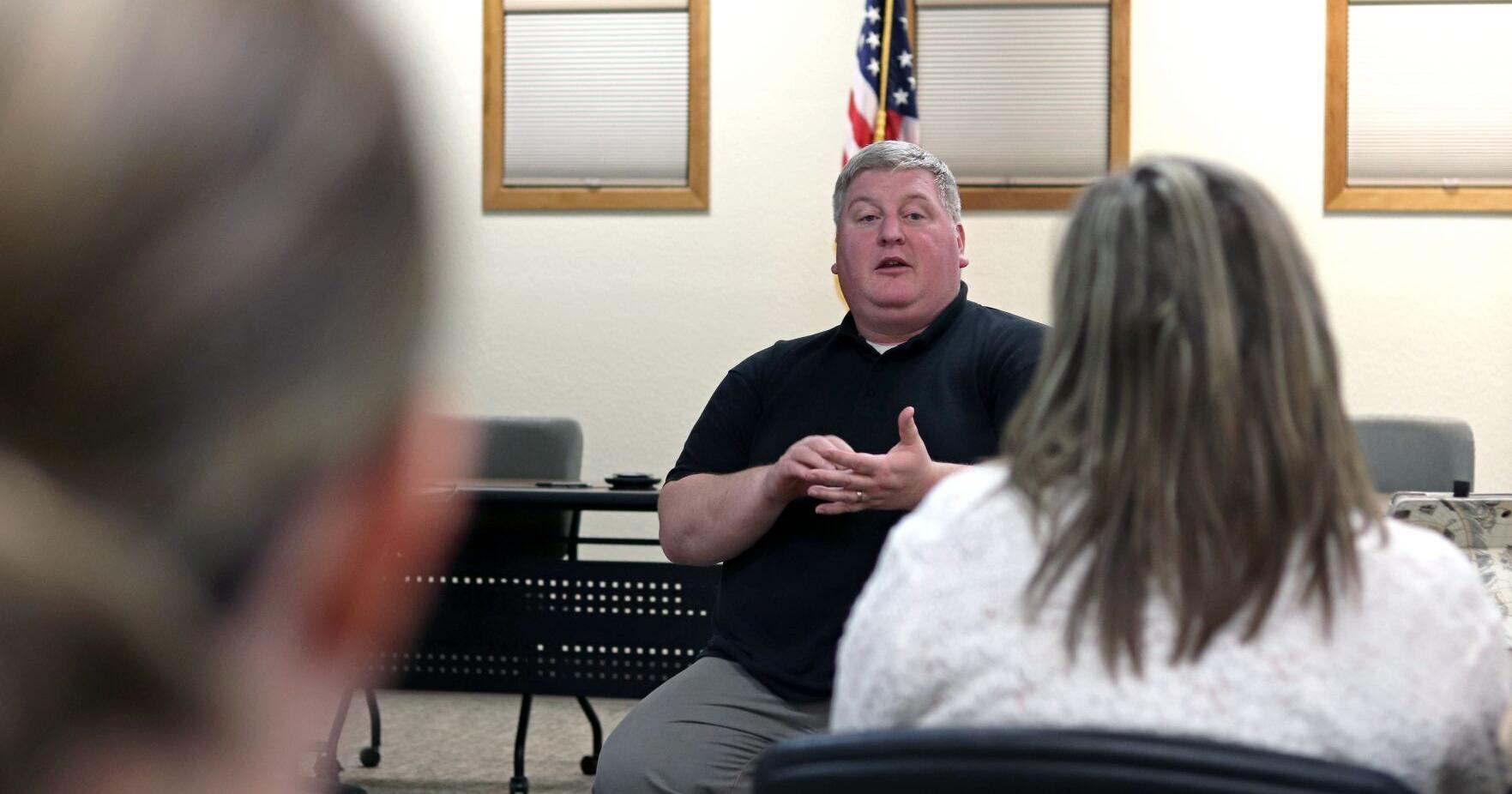 Philomath city manager contract revised by council - Vimarsana News