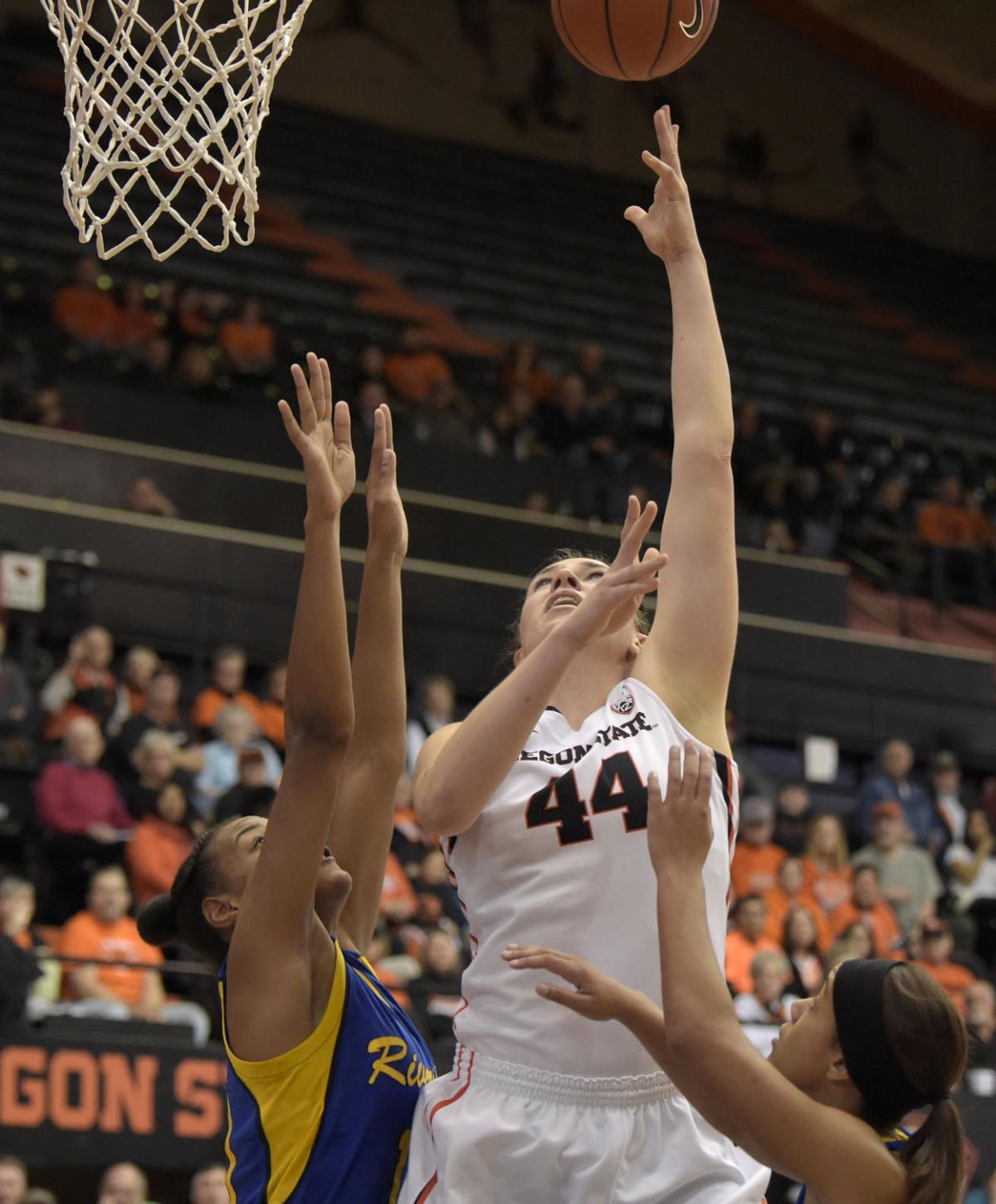 Osu Women S Basketball Third Quarter Run Propels Beavers Past Uc