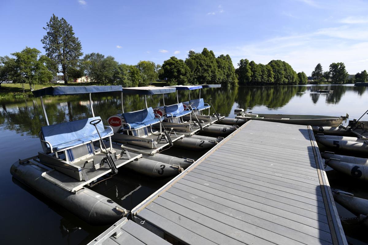 Waverly Duck's return leads to surge of paddleboat rentals | Local